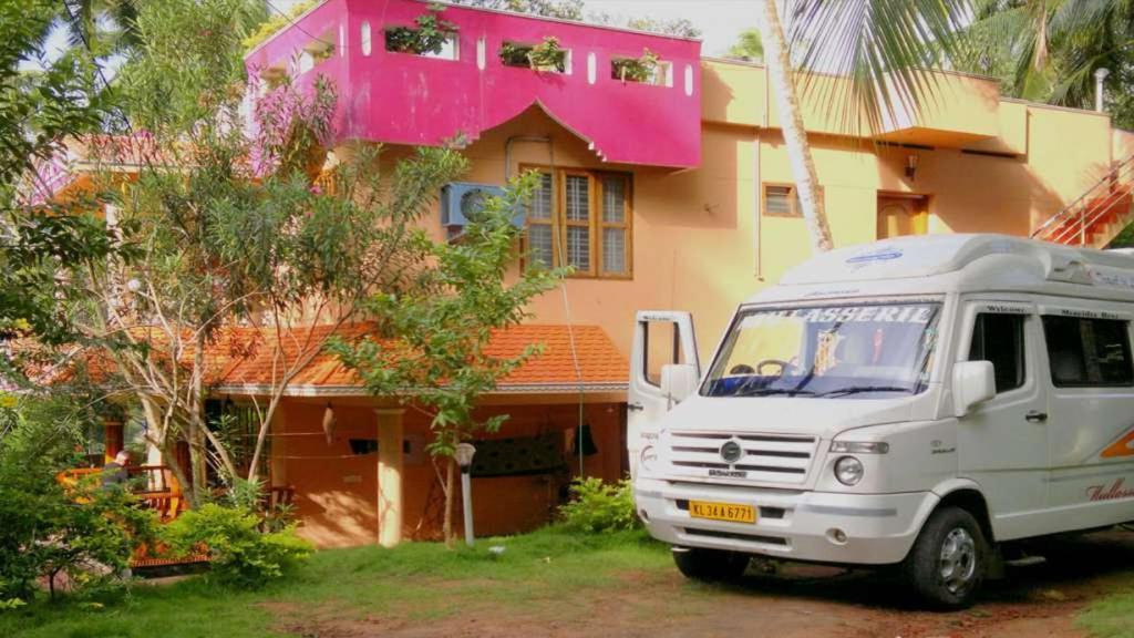 Ganesh House Ayurveda Homestay Kovalam Exterior foto