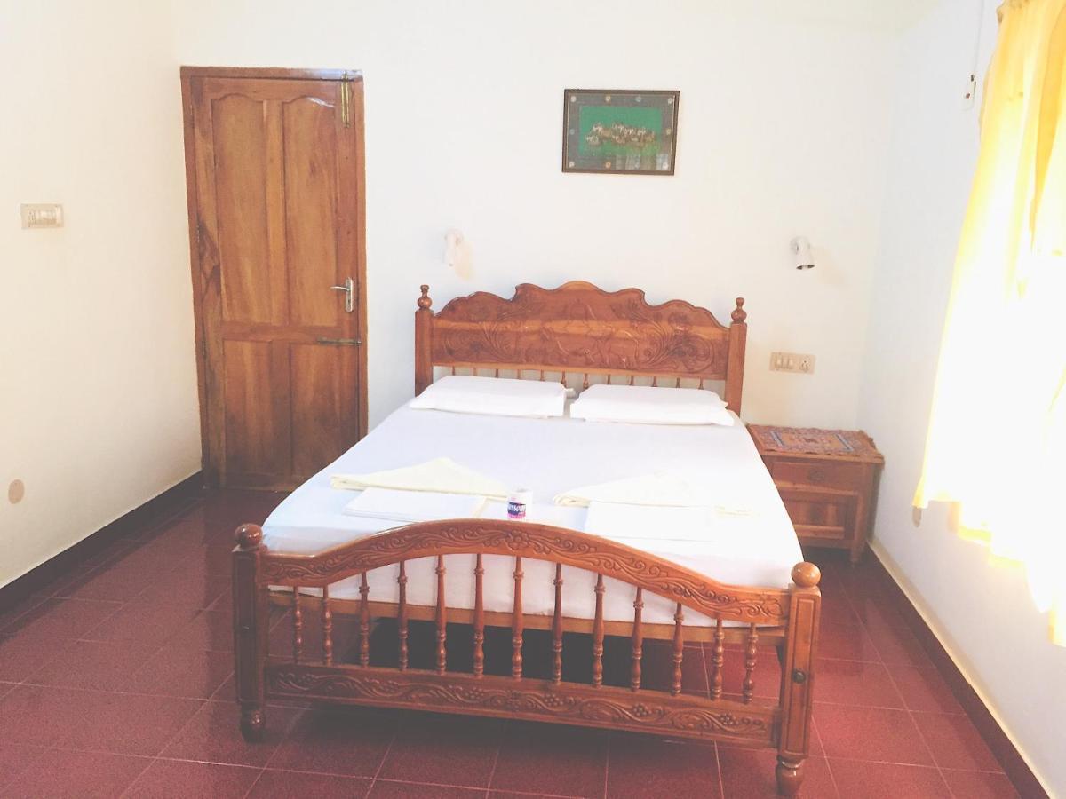 Ganesh House Ayurveda Homestay Kovalam Exterior foto